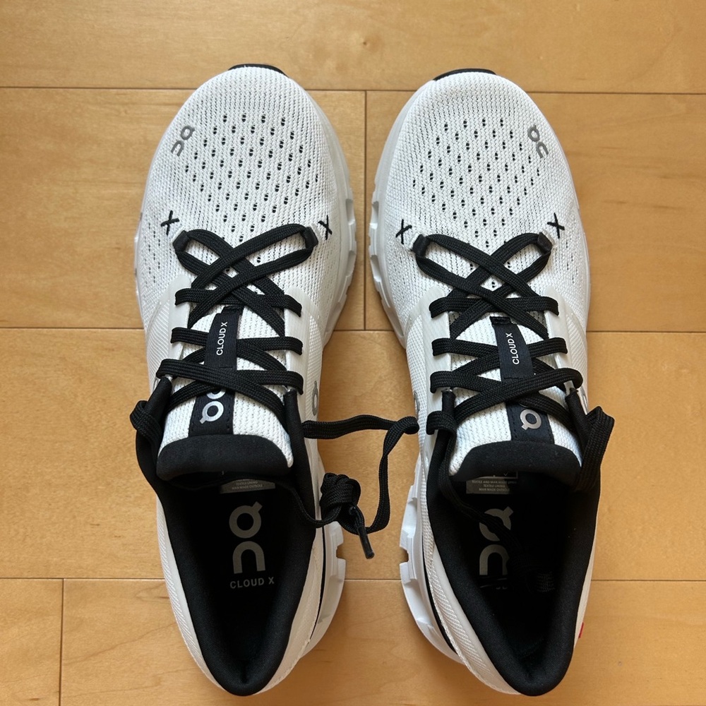 On Running Cloud X Women's Sneakers - White and Black